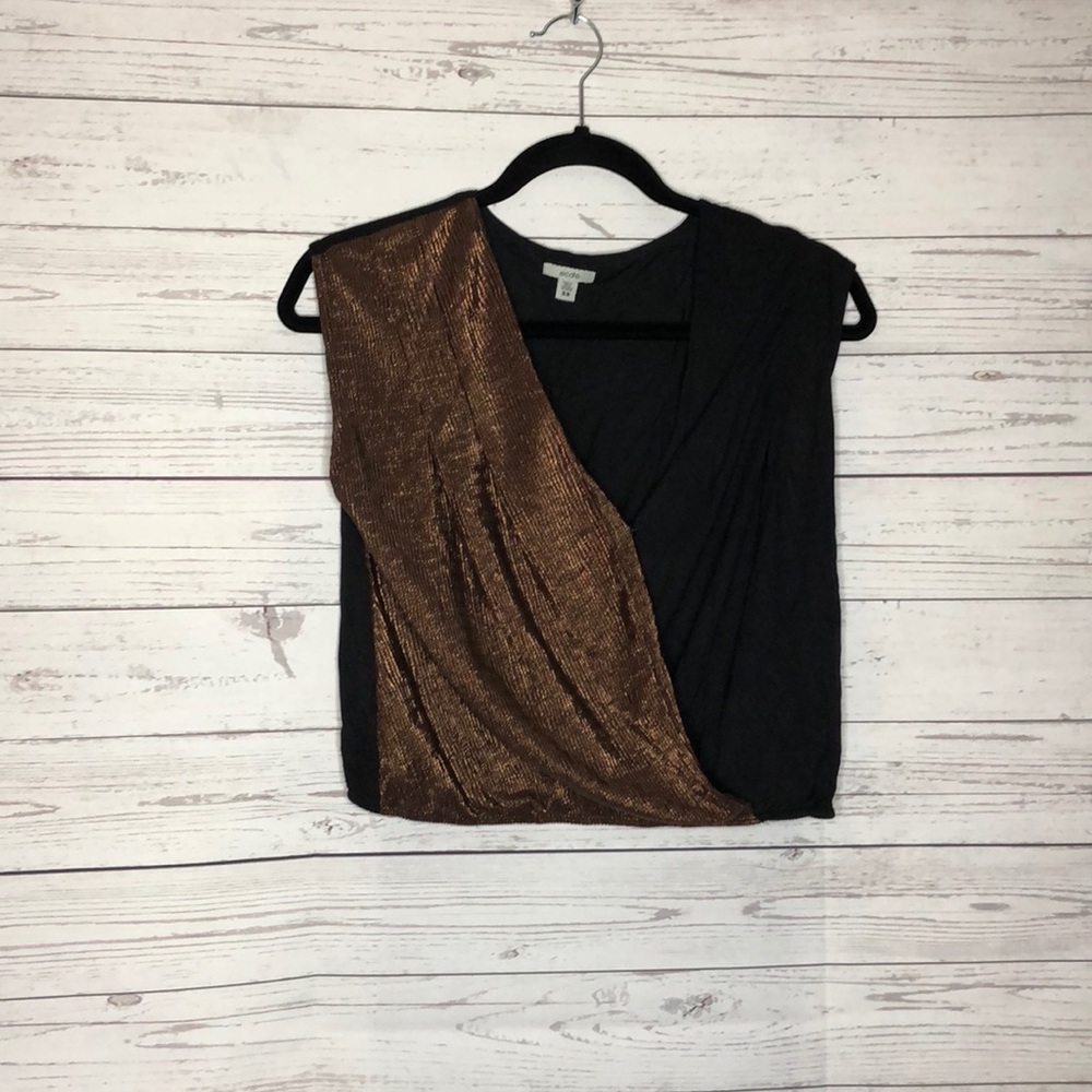 ecote cropped sleeveless top